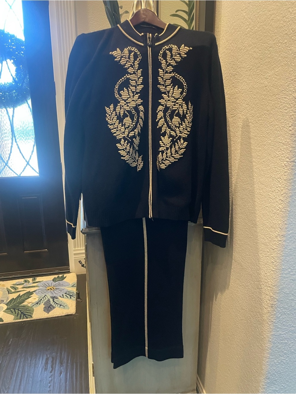 St John Black Cashmere Two-Piece Set with Cream Embroidered Detail